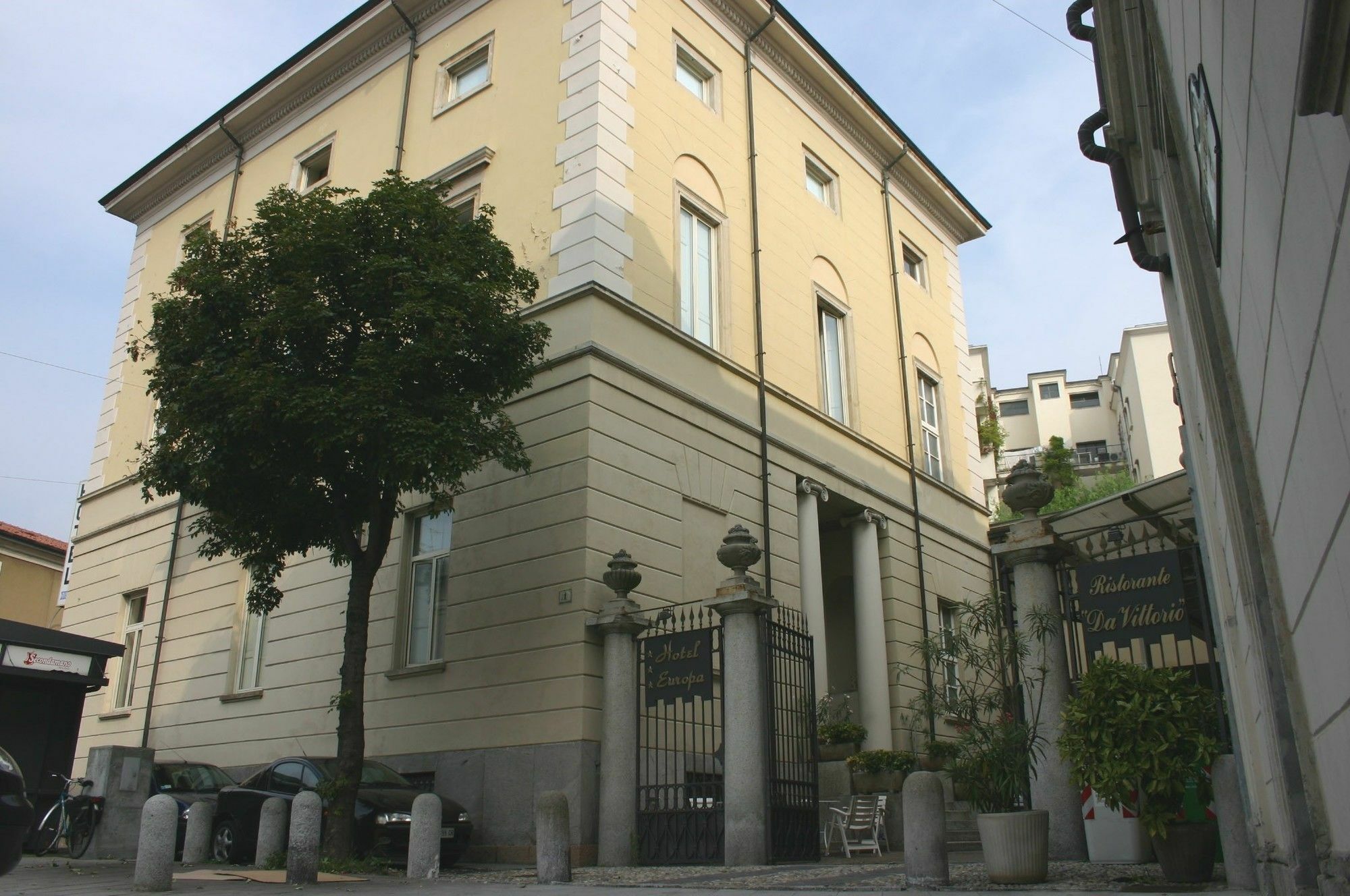 Hotel Europa Varese Exterior foto